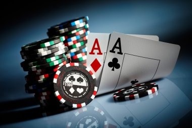 jago168 mobile app interface showing slot tournaments and live casino options